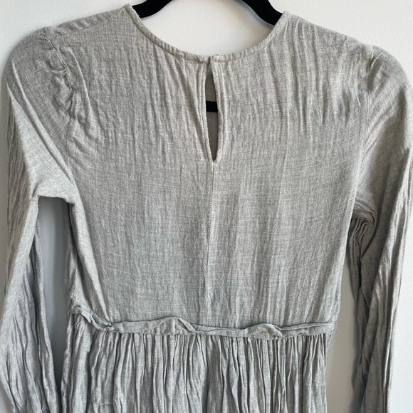 Grey linen Zara dress in XS with blue embroidery - Picture 3 of 4